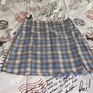 plaid skirt
